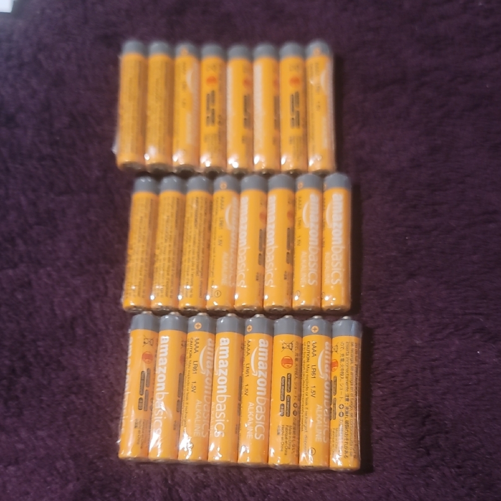 Amazon Basics 8-Pack AAAA Reliable Alkaline Batteries 1.5 Volt( 3 Packs=24 Batt)